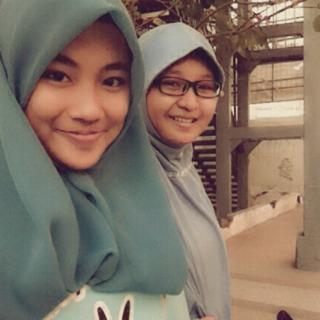 #bettyfams | SURABAYA | SMA GIKI 3 XI-IPS 2