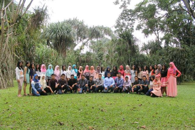 XII IPA 2 Class Of Selleb | momy ayu ({}) O:) | @sman1dramaga