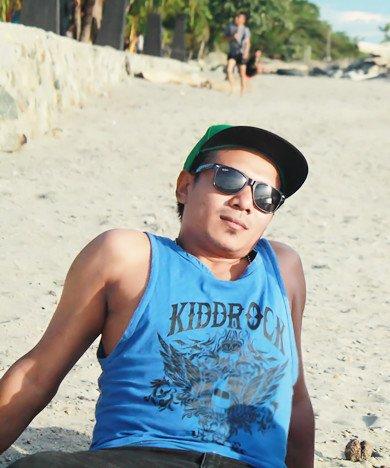 andrewjhoe's profile picture. @23