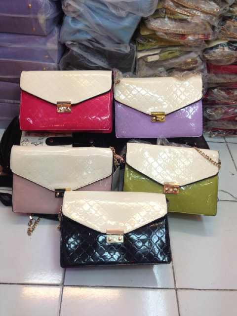 Distributor dan Supplier Tas dan Kosmetik