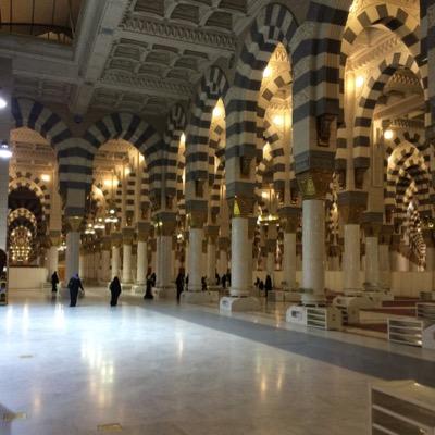 الحمدلله حُبًا .. الحمدلله شُكرًا .. الحمدلله رجاءً و طاعة .. الحمدلله يَومًا و شهرًا وعمرًا ..♥