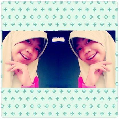 sitisholehah01's profile picture. 