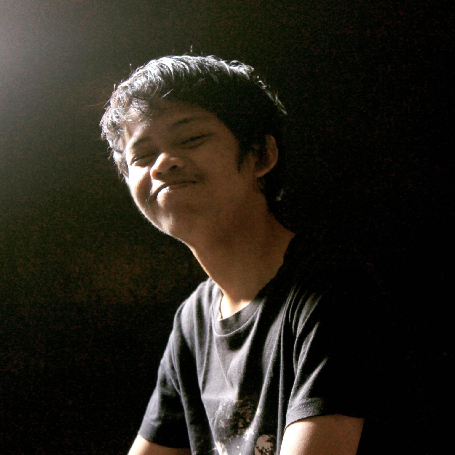 Hidup Sehat | penari zaman | @secangkirsenja | Owner @Penakarta | Art Director @Magnoliawear