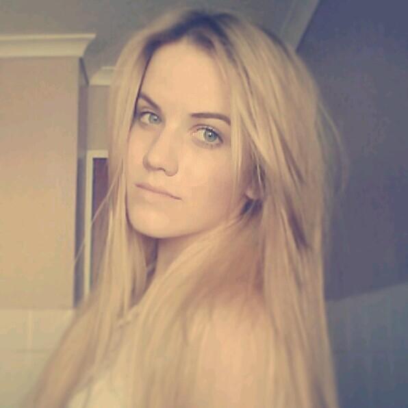 ChanelleCS's profile picture. Proudly South African. Love the beach. Adrenaline junkie.