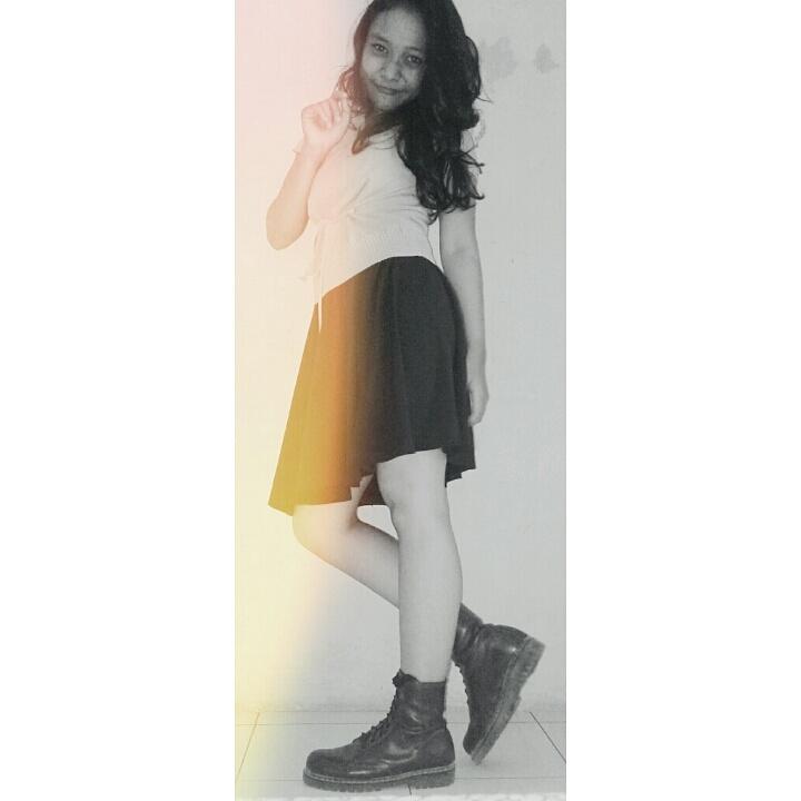 so , i like musicccccc @DancingTurtlee ig : evadilagianda path : evadilagp , AdeRzkyR