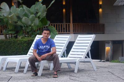 Moslem,Engineer, dad of Caliph