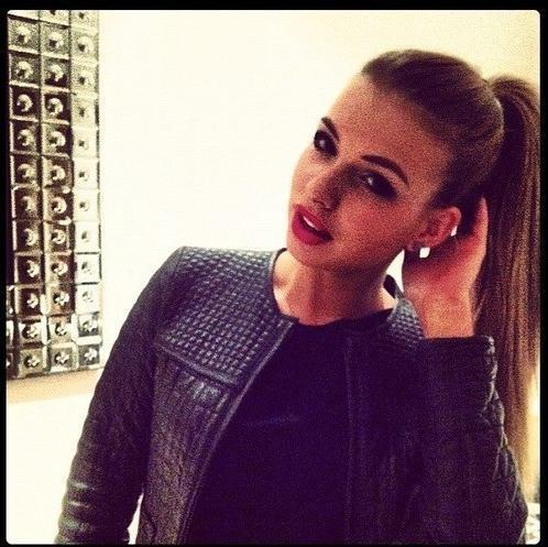 likashelna's profile picture. 