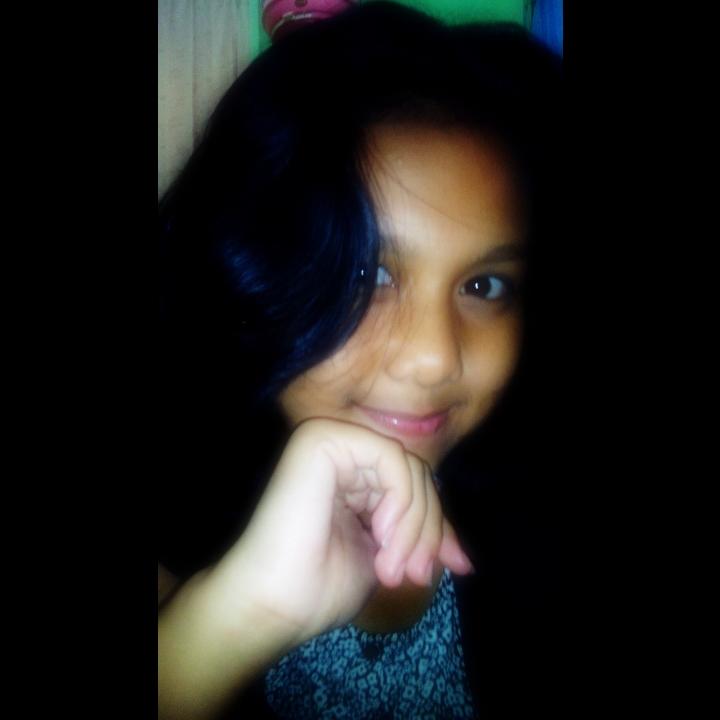 meisari_2405's profile picture. IG : fiany meisari | path:fiany meisari | peter gene hernandez❤