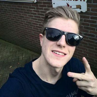 Xbox gamer // playing games like CoD,GTA,Borderlands // feel free to add me on xbox: Adope William // Retired trickshotter.