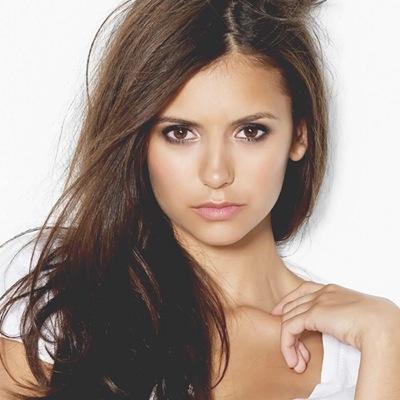 [VAMPIRE DIARIES #RP ] #single when you loose someone it stays with you.always reminding you how easy it is to get hurt.