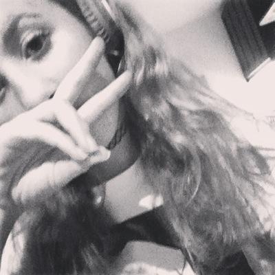 lara is awesome ✌️ @larabeata
