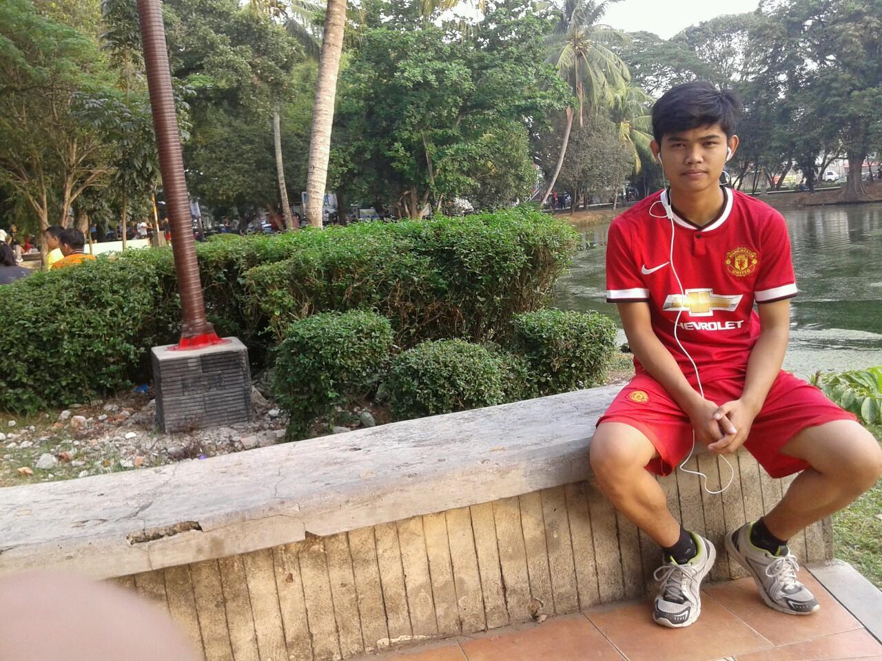 Aku sudah siap sejak aku di lahirkan !!
Glory-Glory Manchester United #GGMU