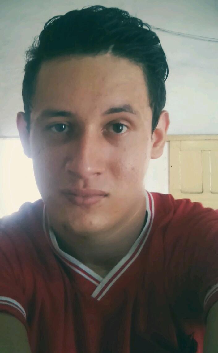 más. uma ves na luta a utima boa luta qe eu jamais verei. vive ou morre neste dia.blábláblá