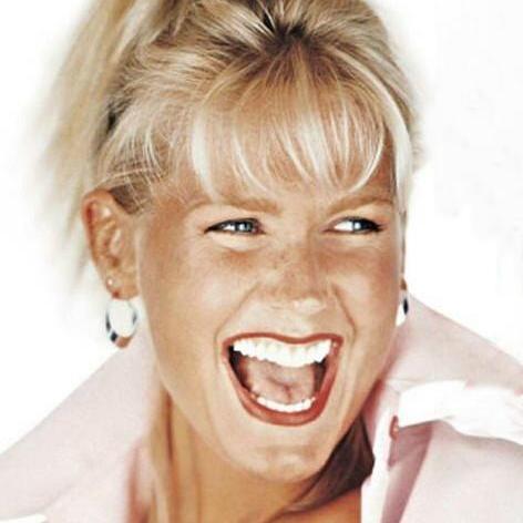xuxapronatec's profile picture. Página de humor dedicada a apresentadora Xuxa Meneghel, que tem emprego garantido em nossos corações.