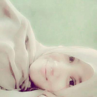 yulianazakir's profile picture. ada