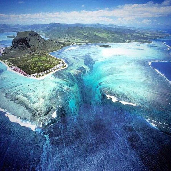 最高のコレクション 世界遺産 絶景 壁紙 ただ素晴らしい花