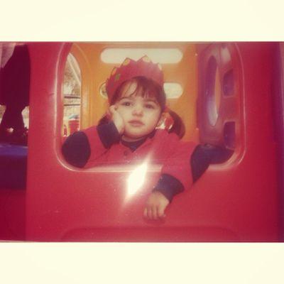A mi la sonrisa no me la quita ningún gilipollas.   Todo empezó con un simple HOLA TE QUIERO~}