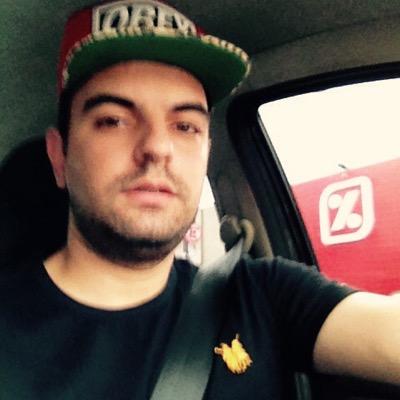 oficialmcfelps's profile picture. filho o pai te ama