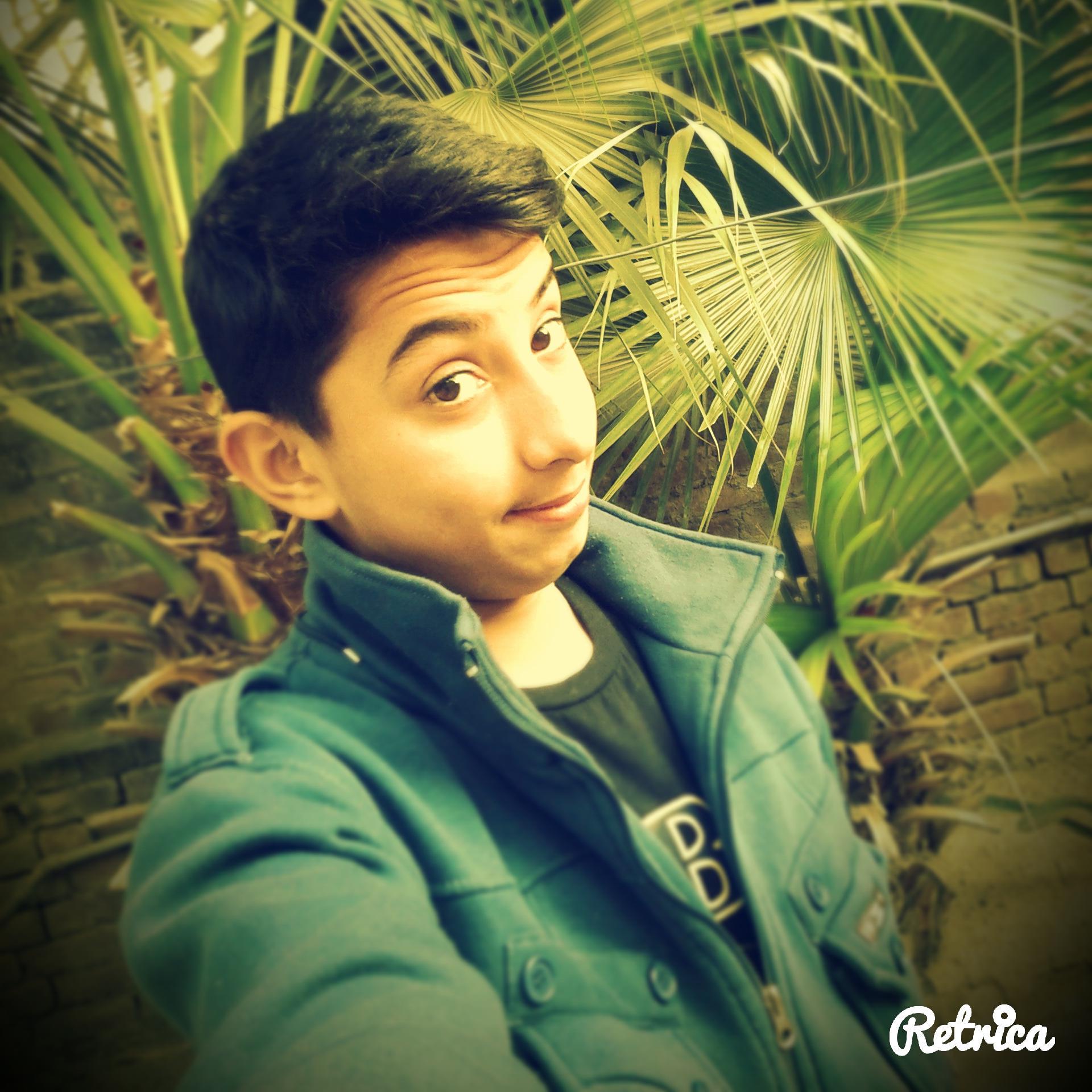 ak407200's profile picture. artist