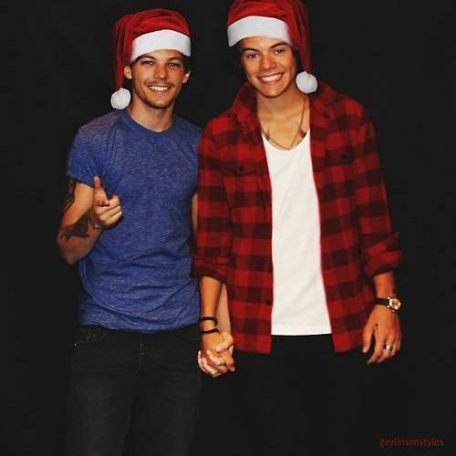 LARRY IS REAL♥