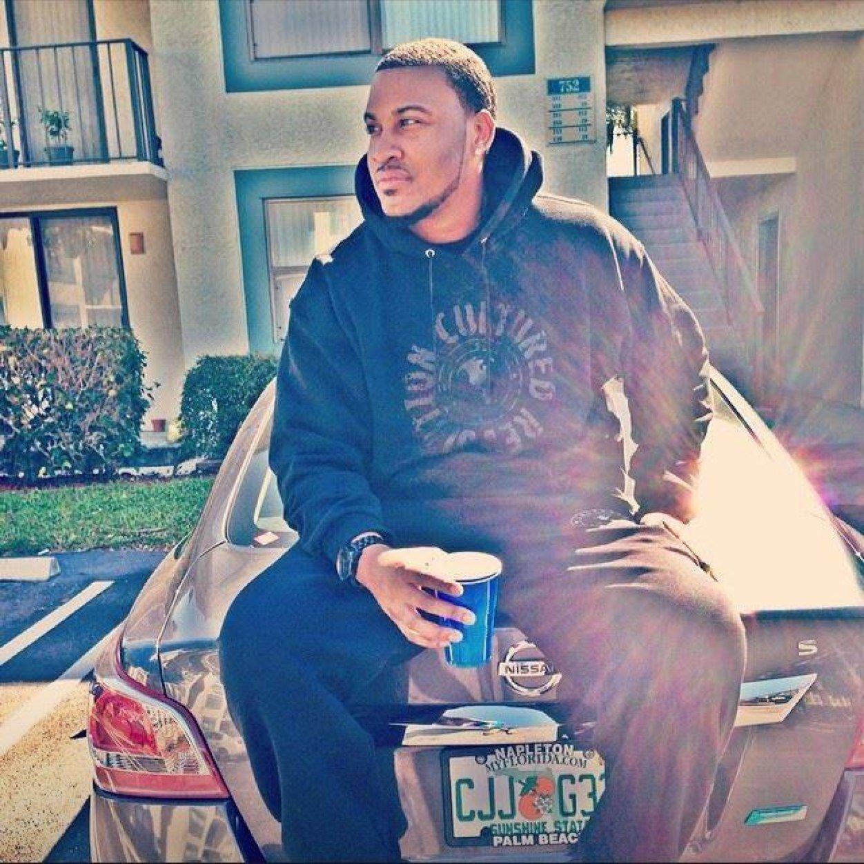 remain humble,but always let these niggaz know! ~ #YLS