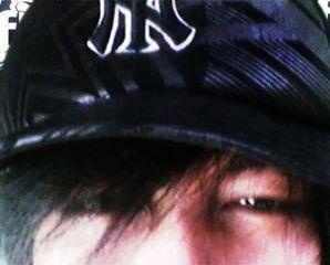 • This is my NEW Twitter • My Facebook: http://t.co/UCTaoqvrwv • SKETSA: http://t.co/enmf56V65u • New Song | #SKETSA: http://t.co/DQ7yGFbBCN