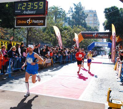La vida es como una carrera, SIEMPRE te pone en tu sitio. Doctor y profesor de EF, entrenador sup. de triatlón y natación, nacional de Culturismo, maratoniano