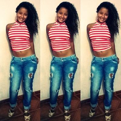 Aveces Quien Menos Demuestra Es Quien Mas SIENTE *O*