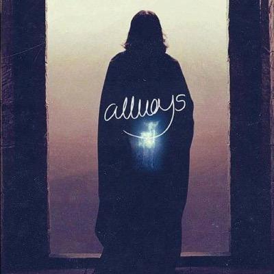 Diecisiete. Hogwarts. Otra fanática del mundo mágico de Harry Potter. Cuenta únicamente para leer las historias de la tercera generación y el nuevo trío de oro.