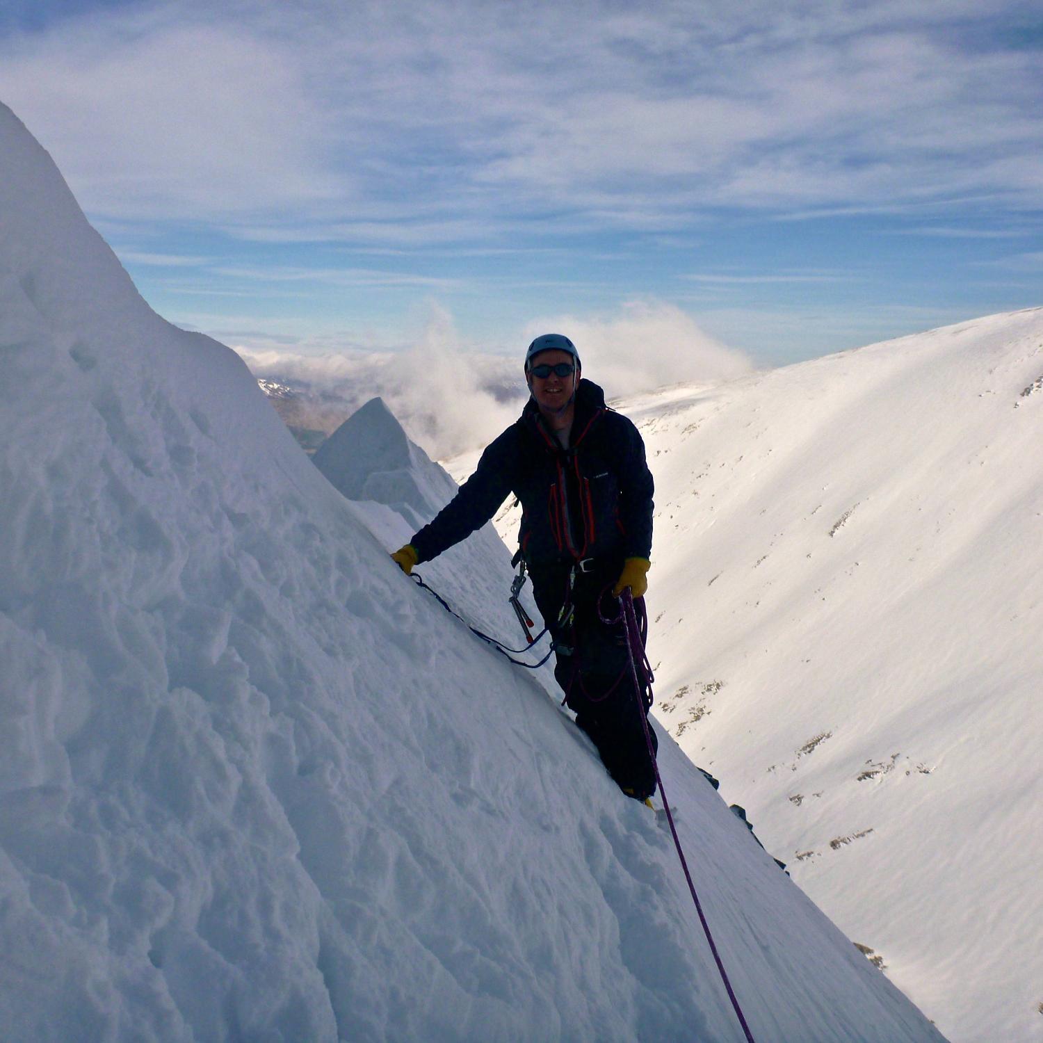 Mountaineering, cycling, paddling and generally a lover of all things outdoorsy. Run a luxurious Bed & Breakfast in a superb location in Glencoe - check it out