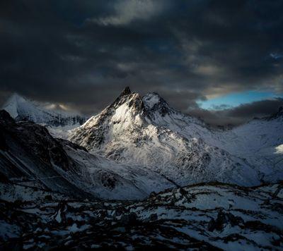 JosuTruble27's profile picture. 