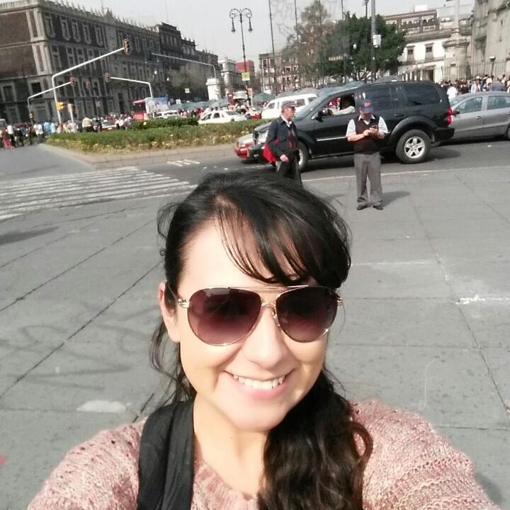 .
.
.
Una vida no es suficiente para todas las veces que te quiero mandar a chingar a tu madre!!! ☺