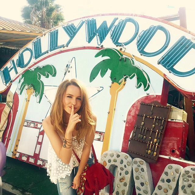 club de fans de Bridgit Mendler desde Venezuela. Orgullosa de nuestra reina @bridgitmendler