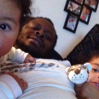 ManLikeCash's profile picture. Instagram: Cashwave 
Born To Loose, Built To Win