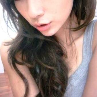 ジャニーズ全部が大好き！もうジャニーズ箱推しｗｗｗJrから全員好きだけど、しいて言うなら元スマップの森くんが好きｗジャニーズじゃねーしｗｗｗ副収入が本業になってるので、今は行けるコンサート全部行ってますｗｗｗ知ってる人いるかもねｗｗｗ