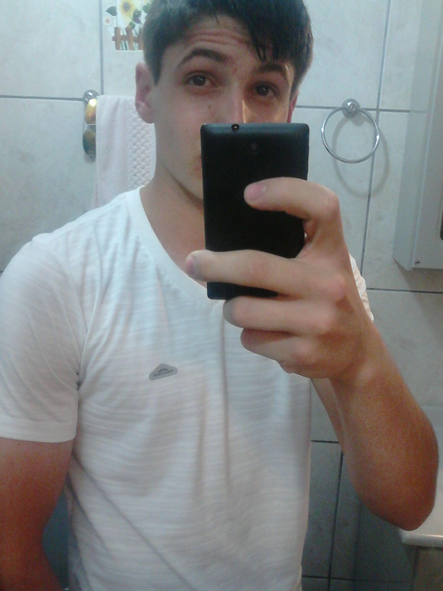 wats (49)84371100