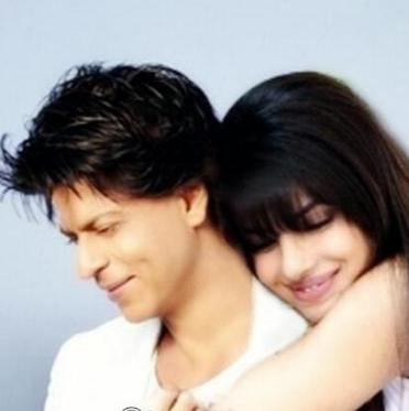 @iamsrk is my hubby @KKRiders