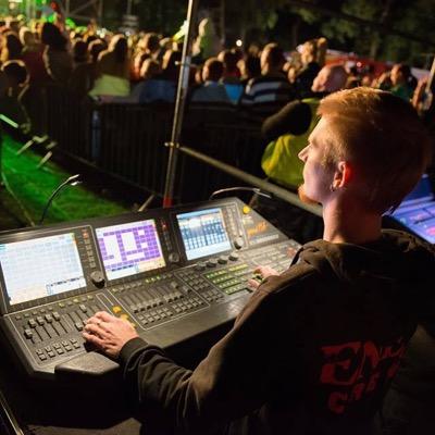 light and show designer, man behind, dreamer. mateusz@blinded.pl