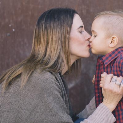 wife to @mattgoradio || mama to #hudsont