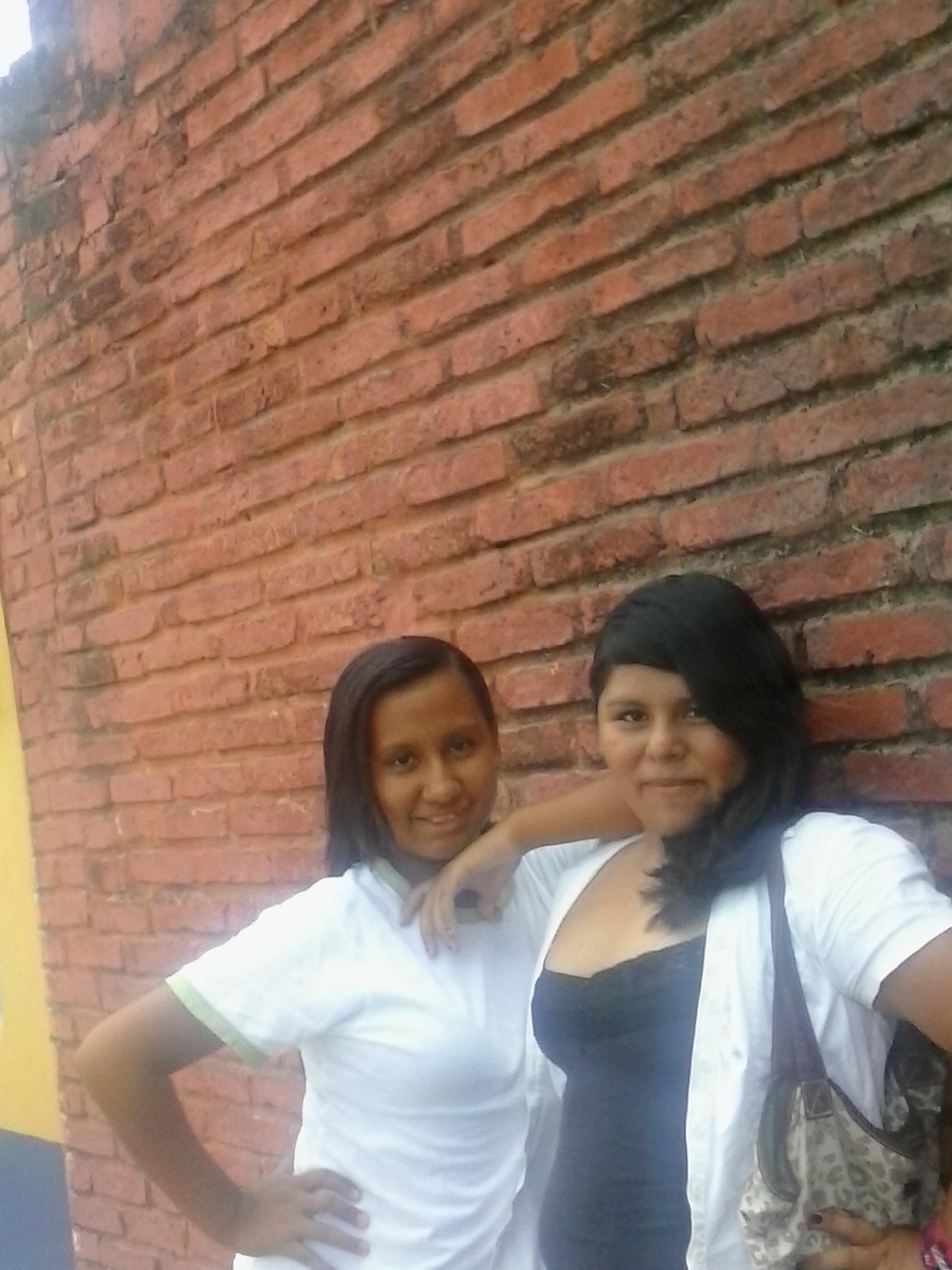 emoxita x ley