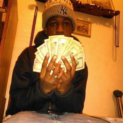 #RiRaq 12704L  RGang R.i.P Clap  Dave  Bhall LouieVee  Free The Guys S/o BMB Ahunna Midtown everybody that fwu RNS #SuckaFree Follow @Tayy_Rowell pretty ass ❤