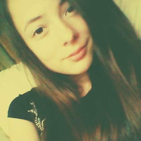 卌 5SOSfam.. (un)Follow me and I (un)follow back!artist★