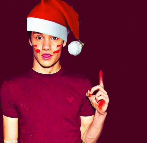 paynefulouve's profile picture. 99% of the time i have no idea whats going on ★☆ lilo is best ★☆