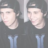 juntos podremos con seguir a que el Rubius venga aquí en Paraguay *-*