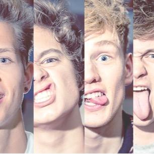 Free Follow - Please go and follow @CrazyVampettes !❤️ luv ya all