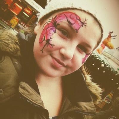 follow me fora follow backsinglewelshBESSELL