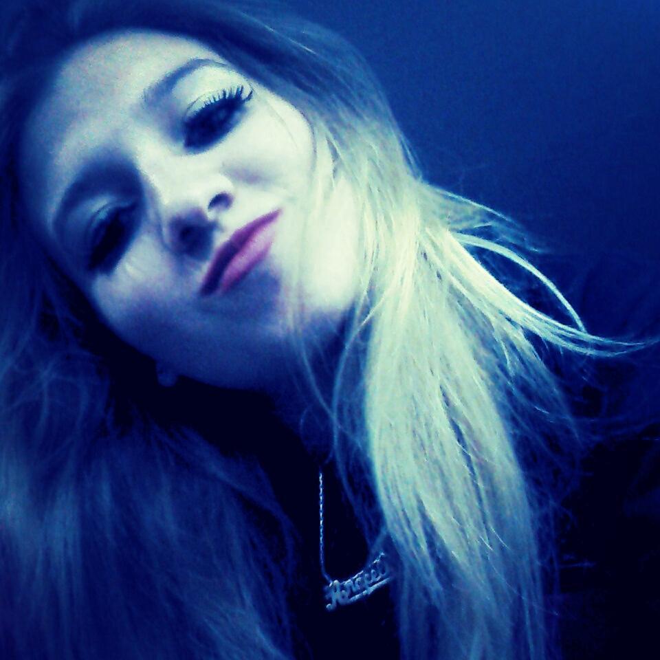 AraceliiOjeda's profile picture. ιlιlι.ιl My کτγℓع ιlιlι.ιl