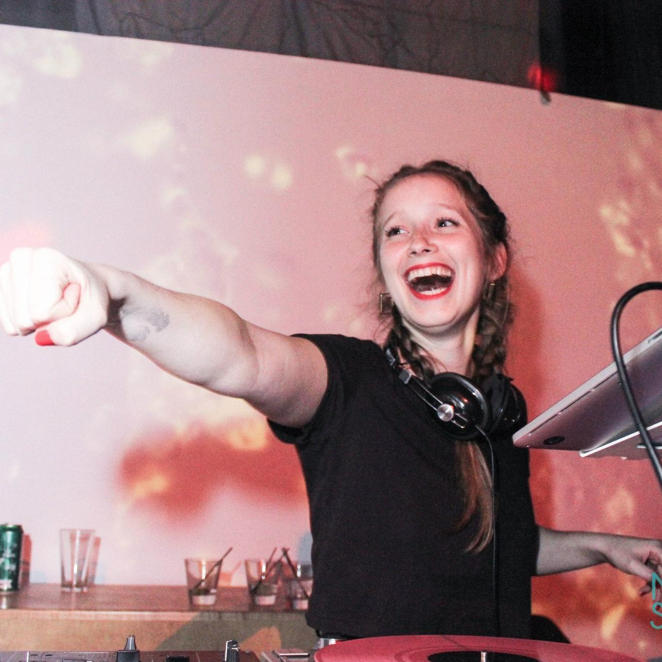 boyscallmeliz's profile picture. 