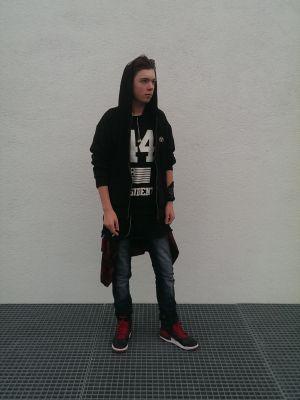 $Niklas Puchner$-$Munich$-$16$