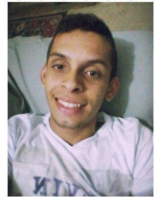 17 anos, Namorando, Viciado em futebol -^^